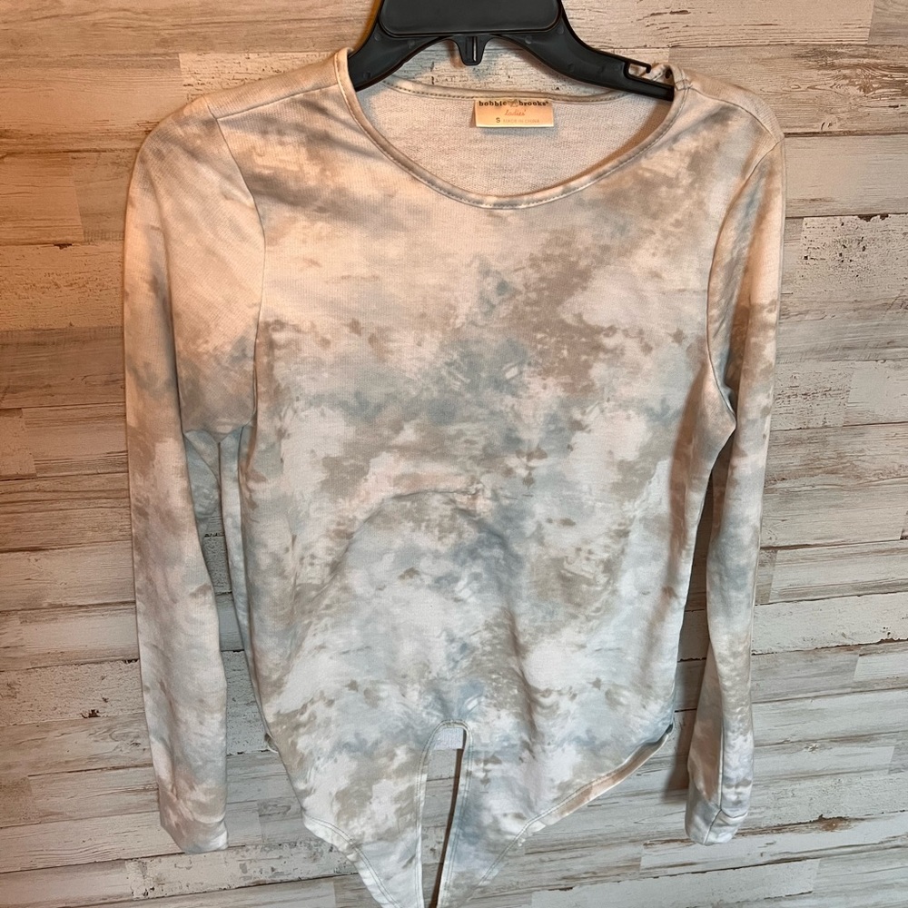 Long sleeve shirt